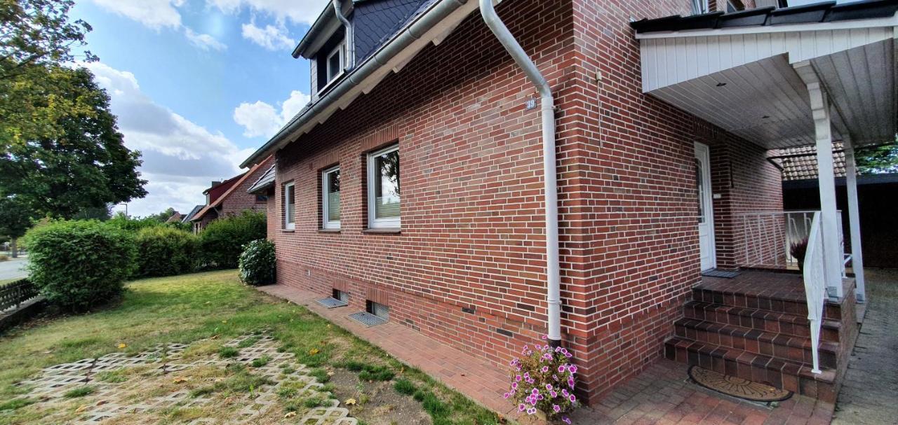 Ferienwohnung Uennern Appelboom 슈네베르딘겐 외부 사진