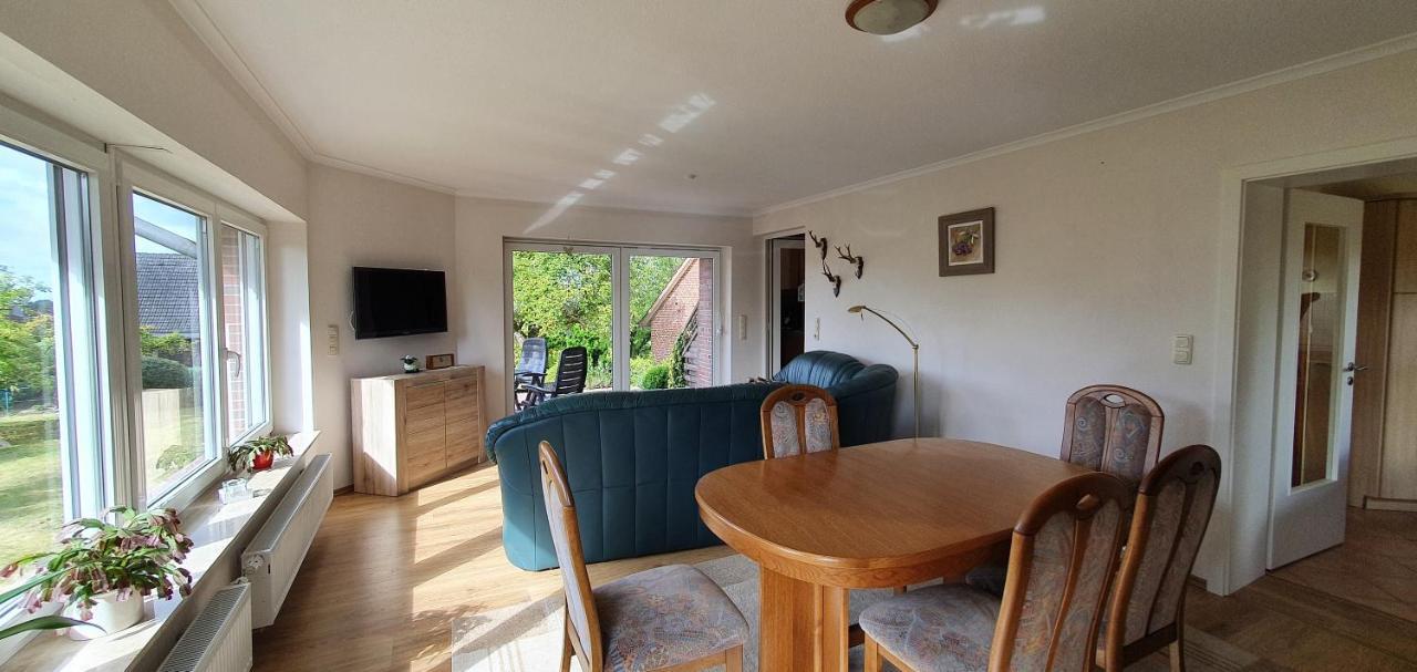 Ferienwohnung Uennern Appelboom 슈네베르딘겐 외부 사진