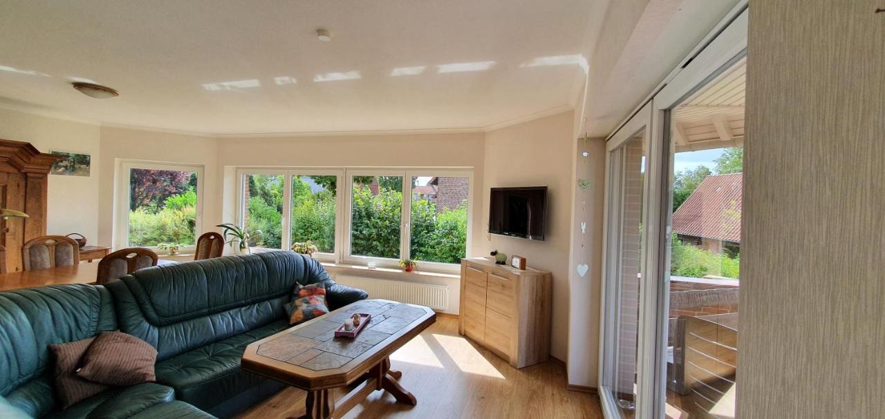 Ferienwohnung Uennern Appelboom 슈네베르딘겐 외부 사진