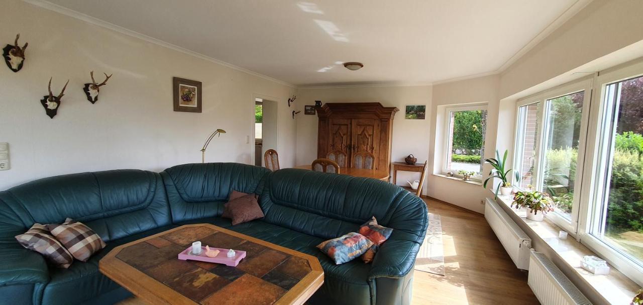 Ferienwohnung Uennern Appelboom 슈네베르딘겐 외부 사진