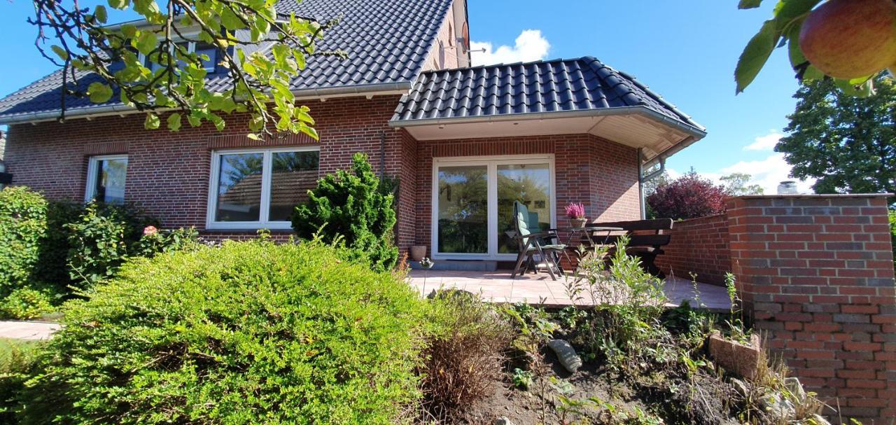 Ferienwohnung Uennern Appelboom 슈네베르딘겐 외부 사진