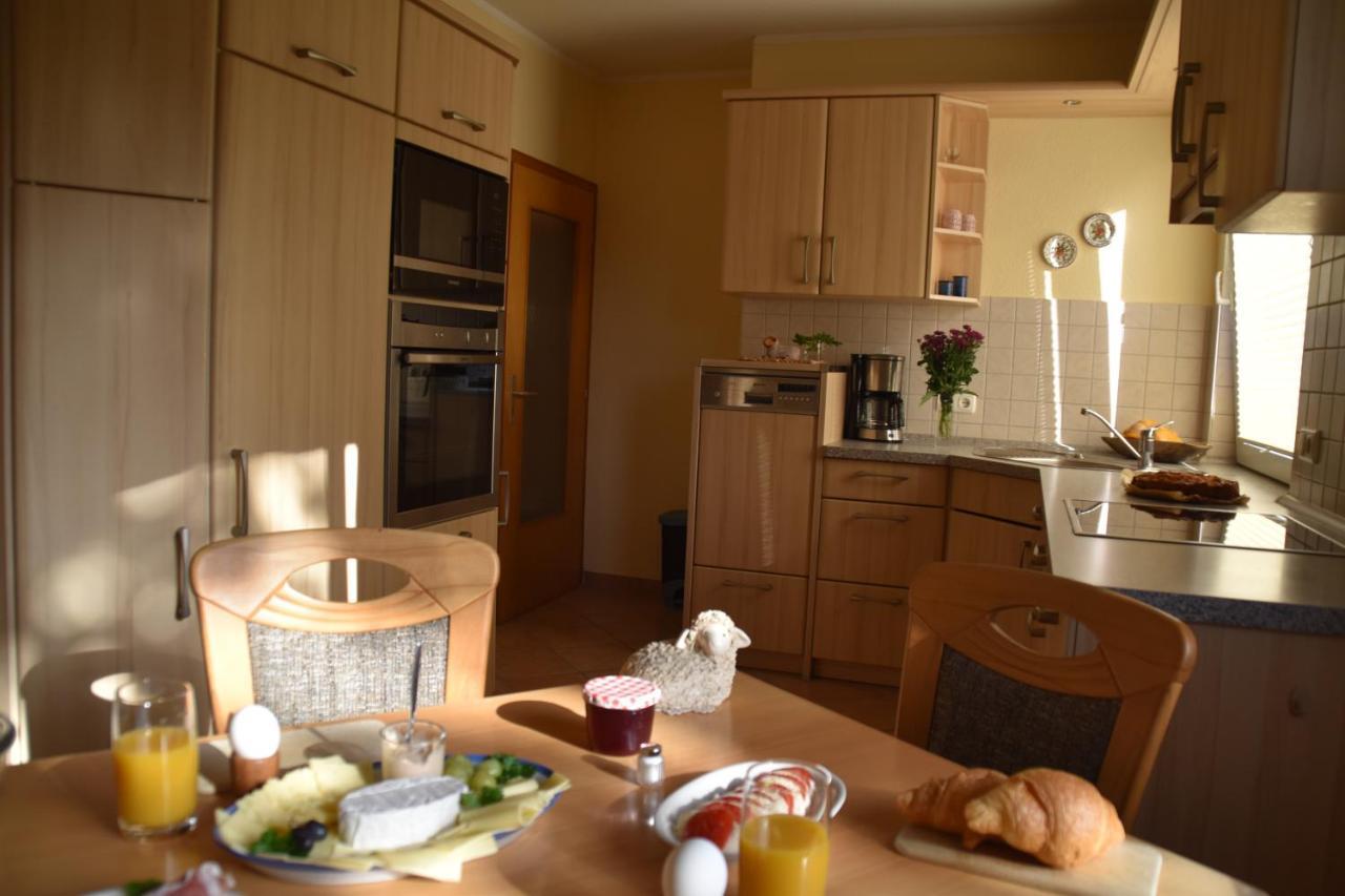 Ferienwohnung Uennern Appelboom 슈네베르딘겐 외부 사진