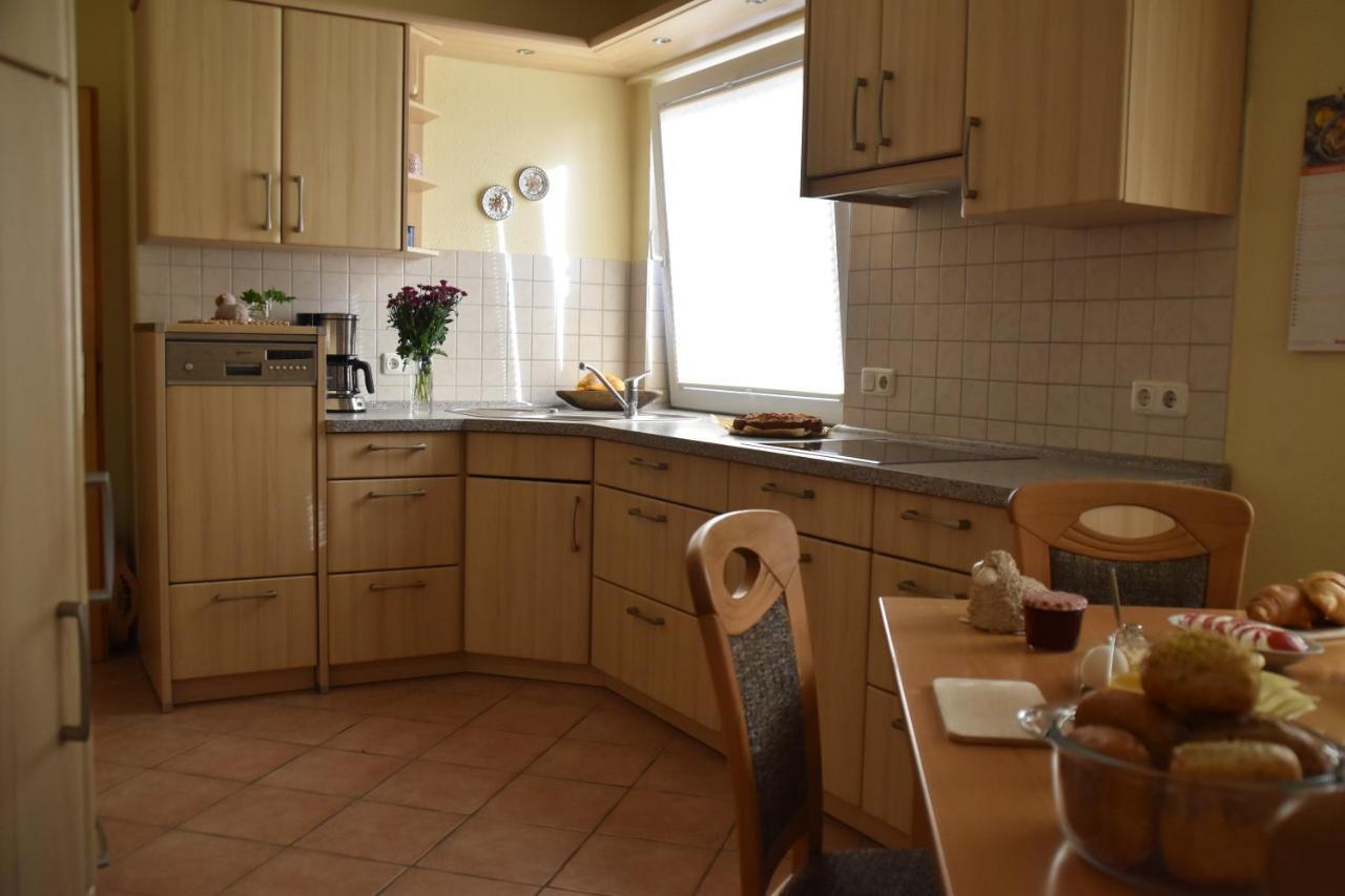 Ferienwohnung Uennern Appelboom 슈네베르딘겐 외부 사진